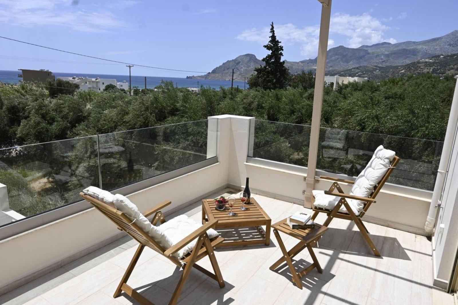 Vegera Holiday Homes ปลาเกียส ภายนอก รูปภาพ