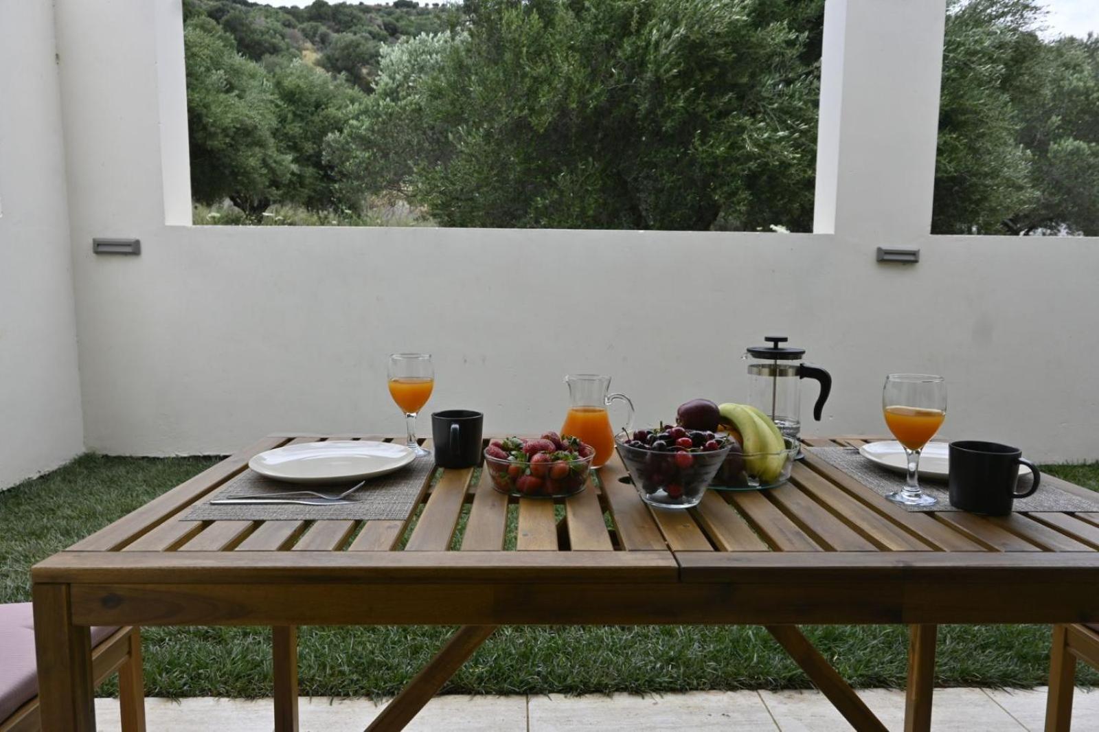 Vegera Holiday Homes ปลาเกียส ภายนอก รูปภาพ