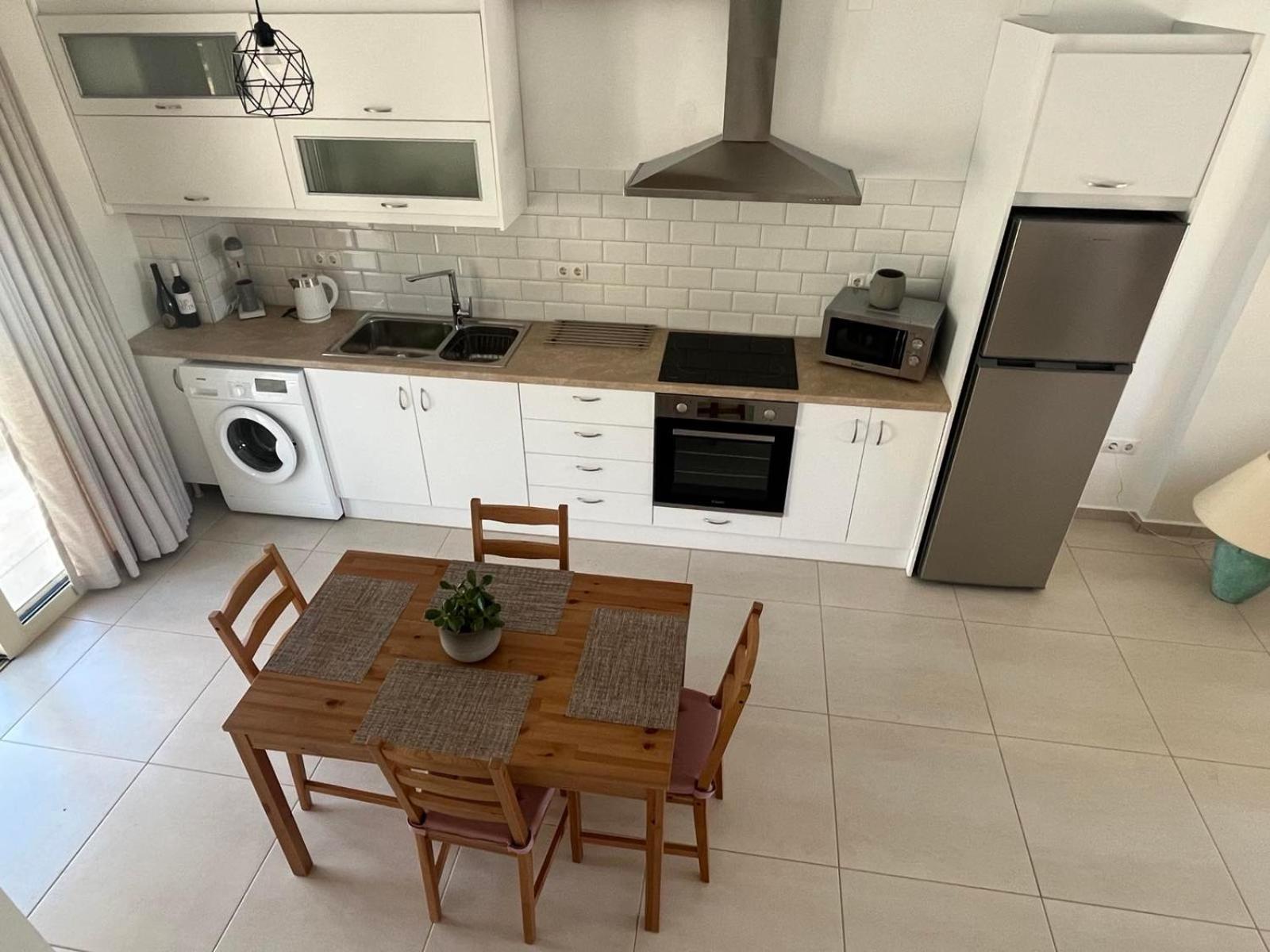 Vegera Holiday Homes ปลาเกียส ภายนอก รูปภาพ